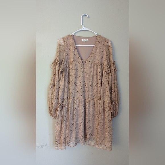 Long Sleeve NWOT Beige Polka Dot Mini Dress - Picture 1 of 8
